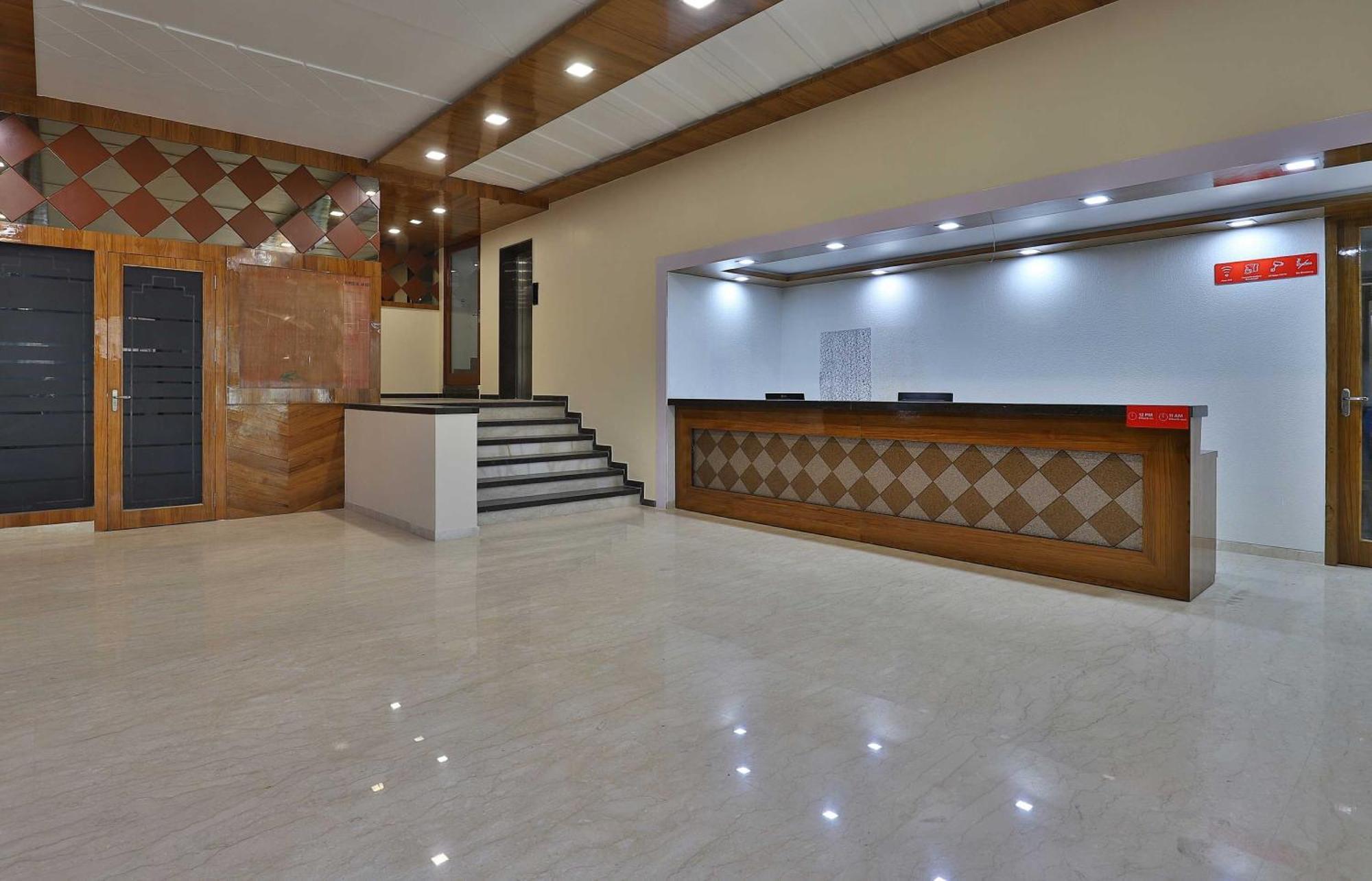 Hotel Collection O Panchsheel Vadodara Exterior foto